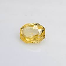 Yellow Sapphire (Pukhraj)